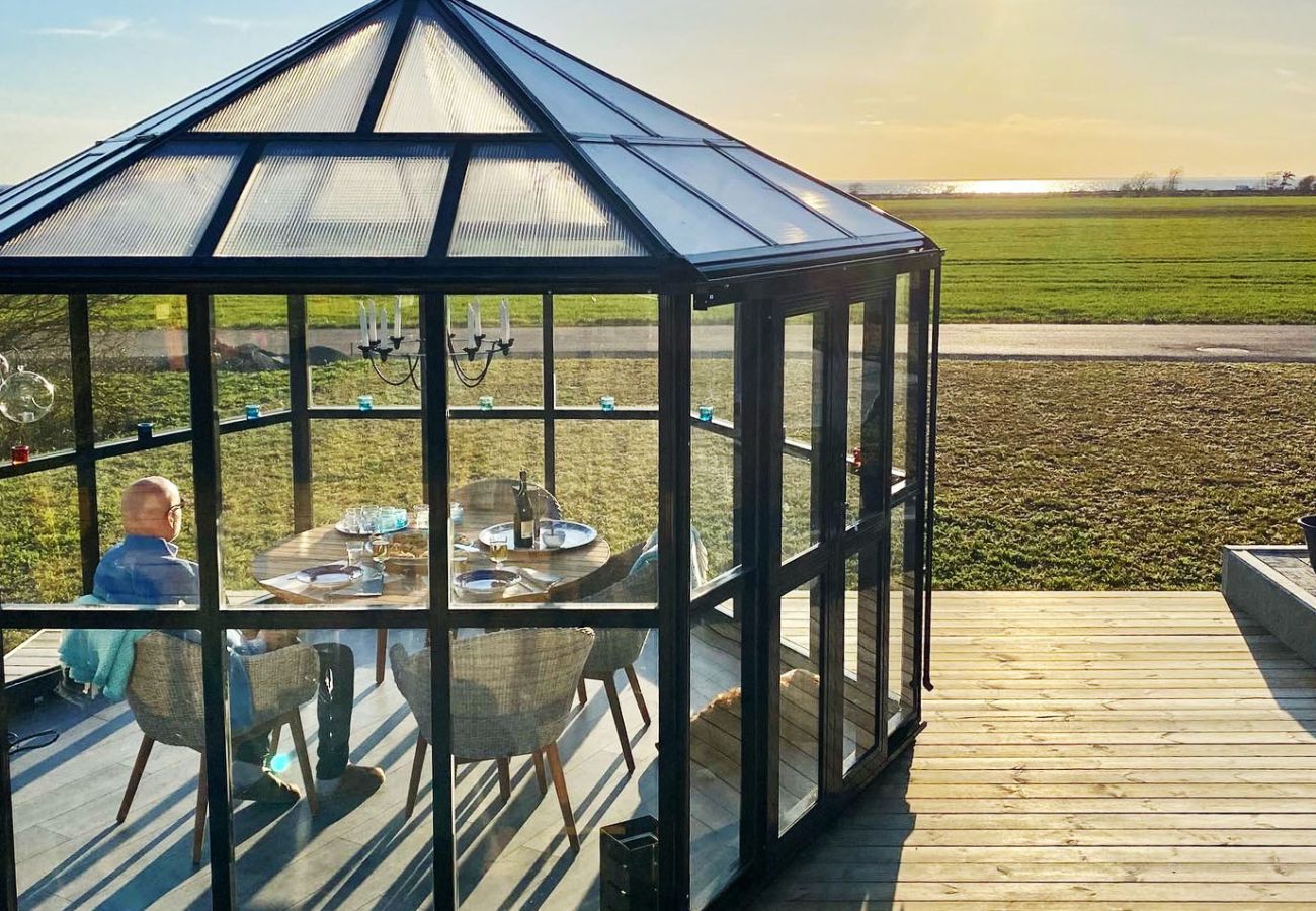 Ferienhaus in Mörbylånga - Angenehme Wohnung auf Öland mit Blick auf Kalmarsund | SE04054