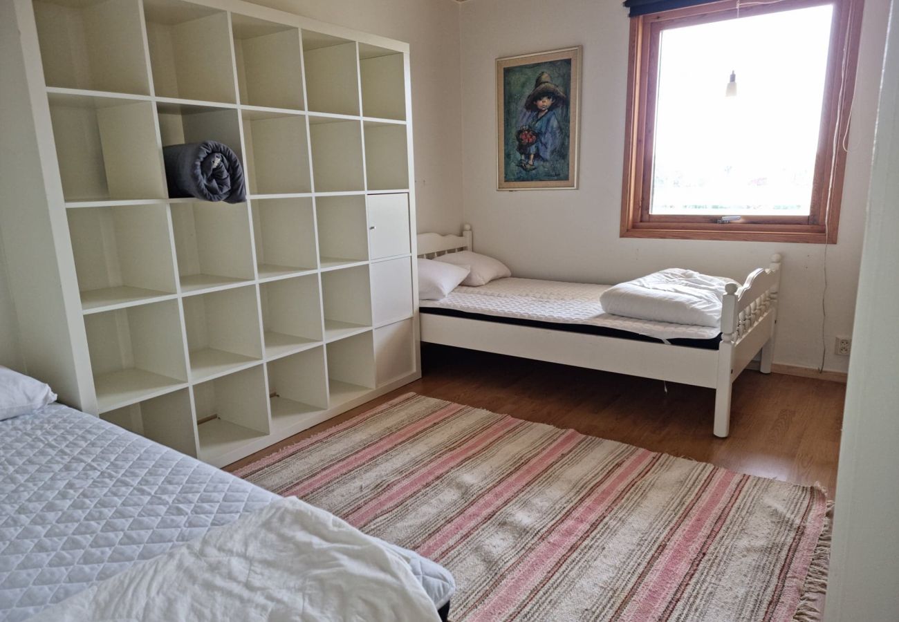 Ferienhaus in Ellös - Großes Ferienhaus nahe Hälleviksstrand – ideal für Familien | SE09105