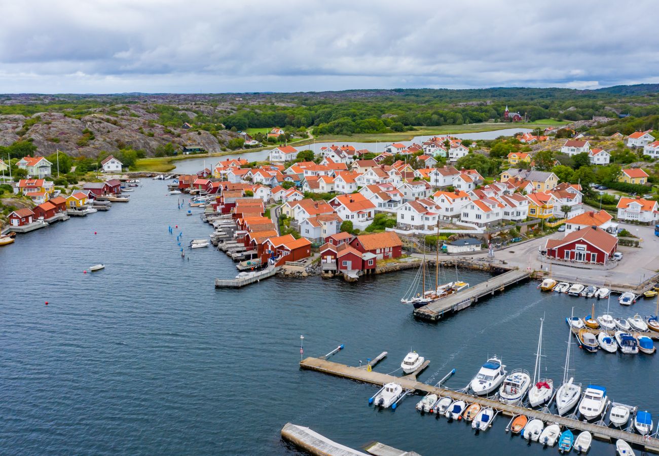 Ferienhaus in Ellös - Großes Ferienhaus nahe Hälleviksstrand – ideal für Familien | SE09105