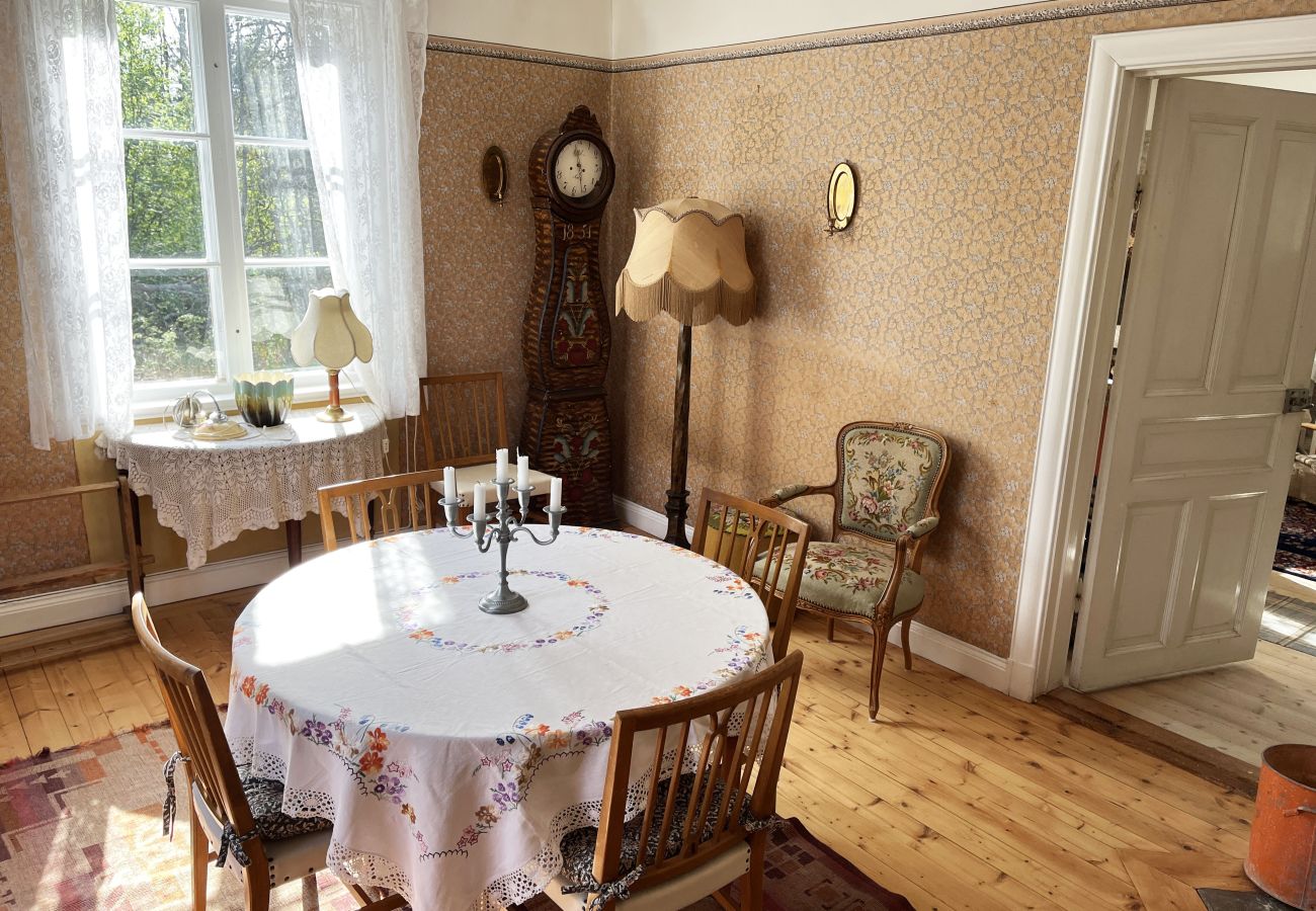 Ferienhaus in Julita - Sommerhaus mit Alleinlage in Julita    SE14028
