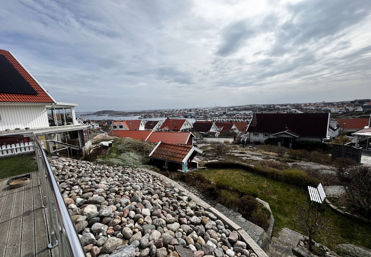Ferienhaus in Kungshamn - Ferienunterkünfte im schönen Kungshamn – perfekt für zwei Familien | SE09079