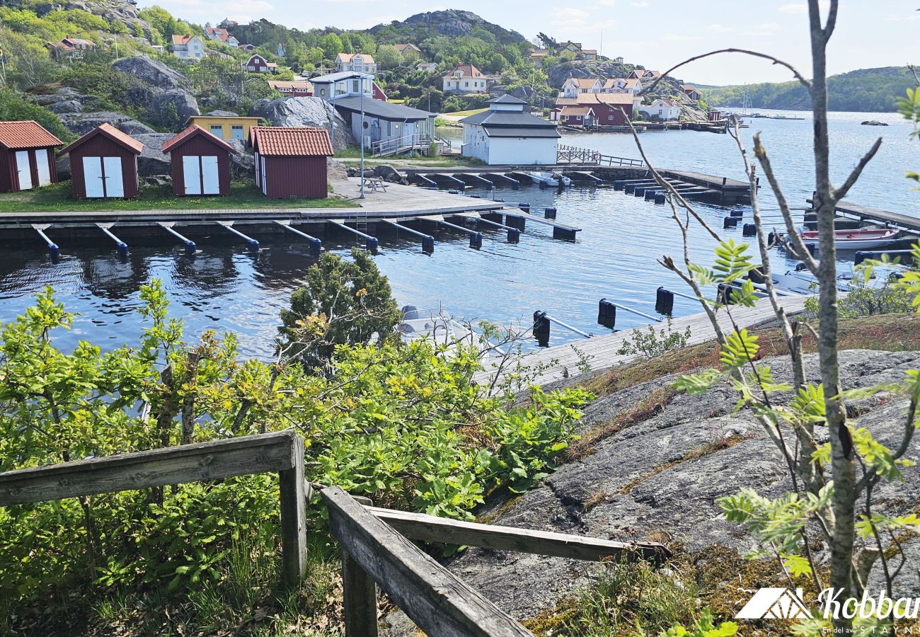 Ferienhaus in Nösund - Frisches und schönes Ferienhaus, in der Nähe des Badeortes Nösund SE09111