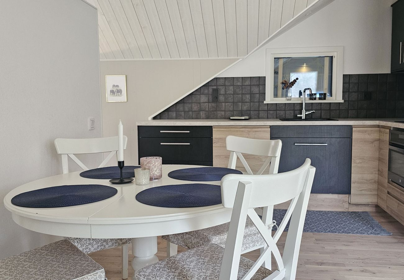 Ferienhaus in Fagerfjäll - Zwei gemütliche Unterkünfte nahe am Meer | SE09118