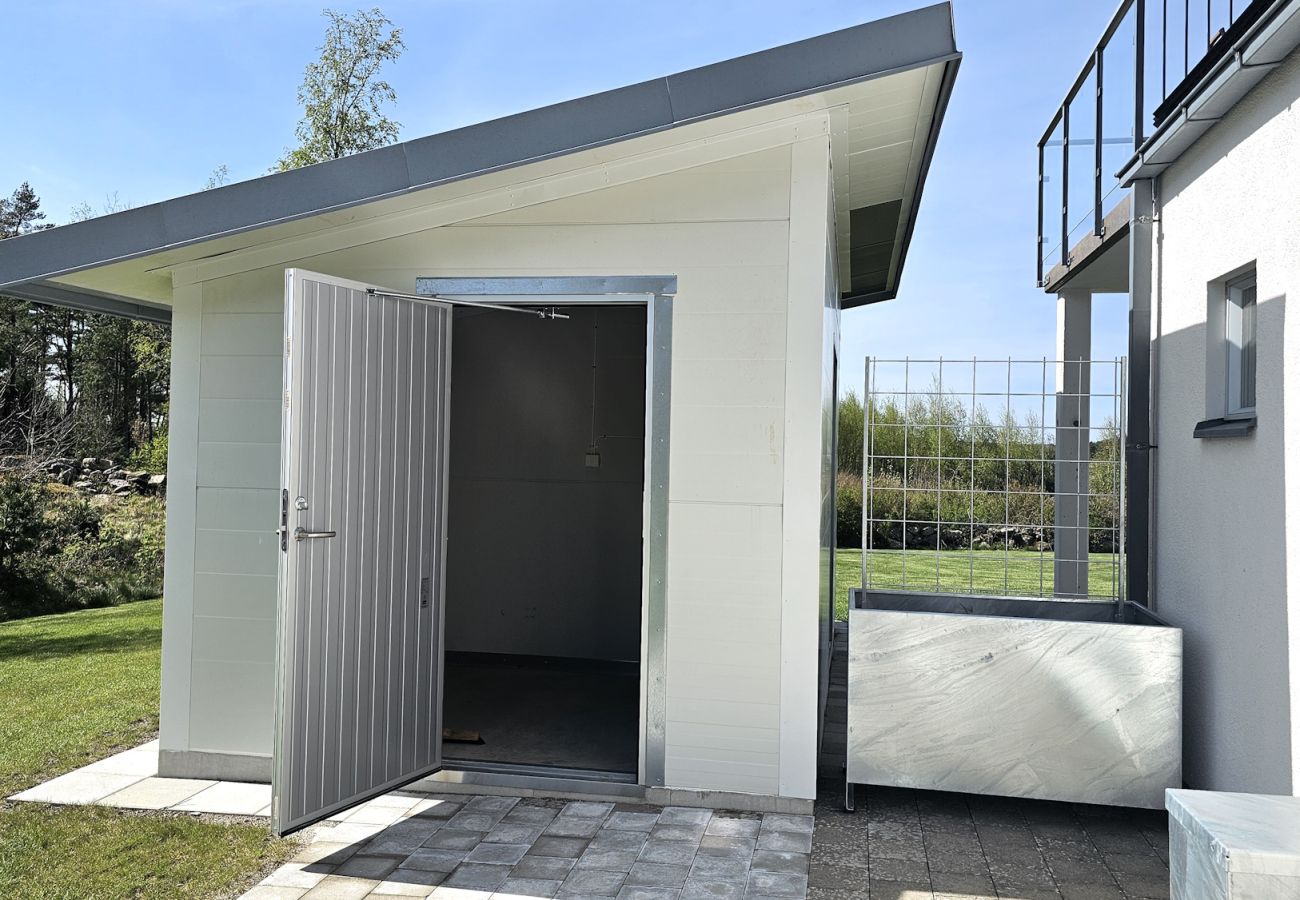 Ferienhaus in Varekil - Feriendomizil am Meer auf Rossön, Orust | SE09126