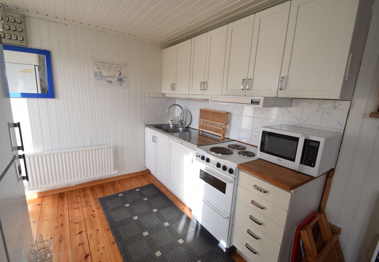 Ferienhaus in Hälleviksstrand - Zwei charmante rote Ferienhäuser in Hälleviksstrand | SE09133