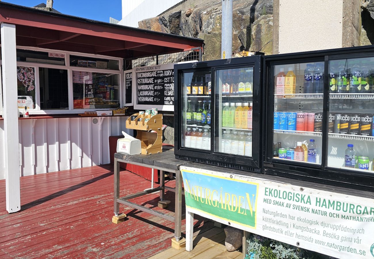 Ferienhaus in Hälleviksstrand - Zwei charmante rote Ferienhäuser in Hälleviksstrand | SE09133