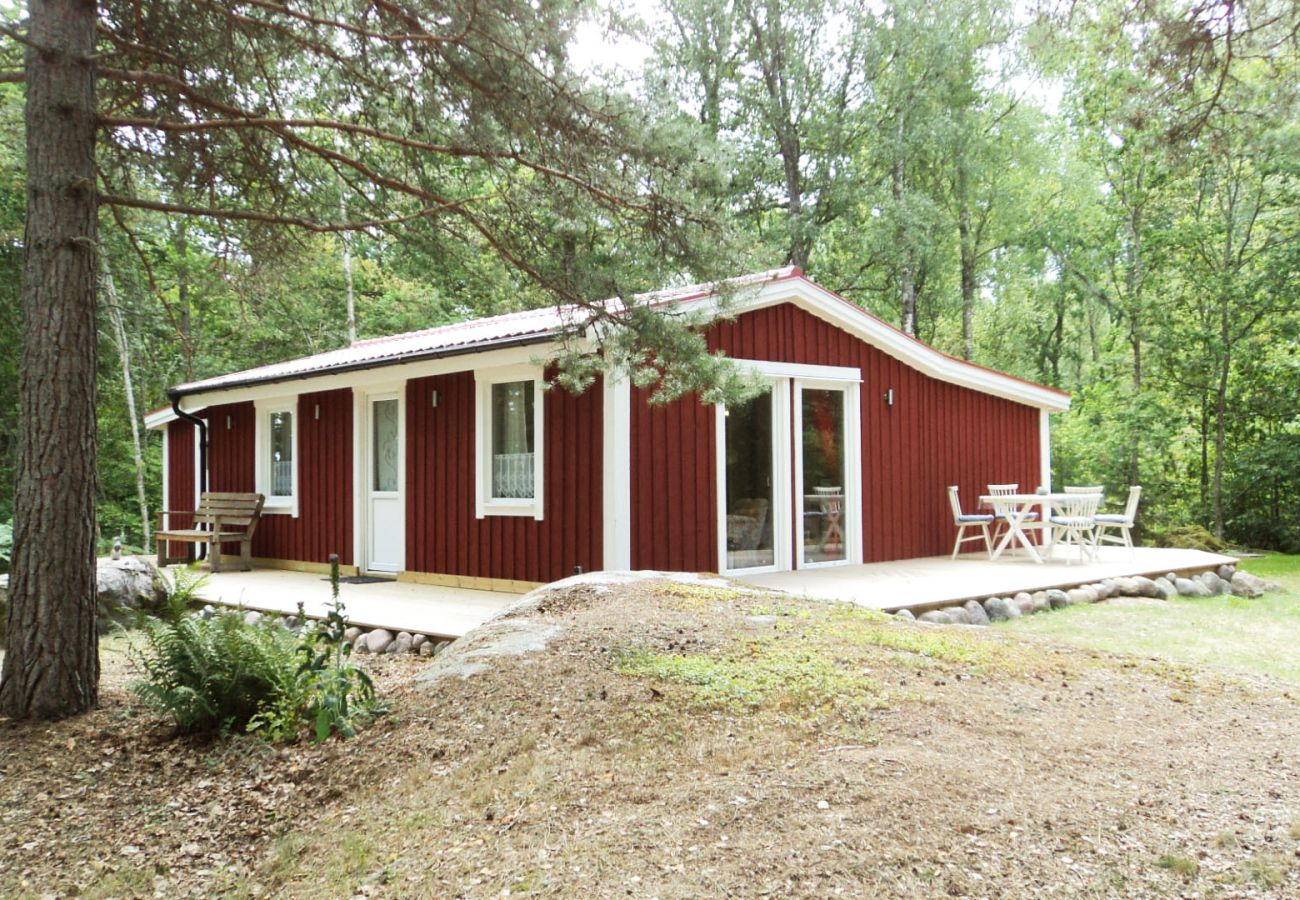 Ferienhaus in Målilla - Willkommen in unserem Haus am Flatensee | SE05099