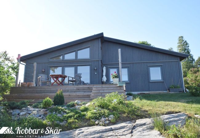 Ferienhaus in Svanesund - Fantastischer Meerblick und 100 m zum Strand in Svanesund | SE09137