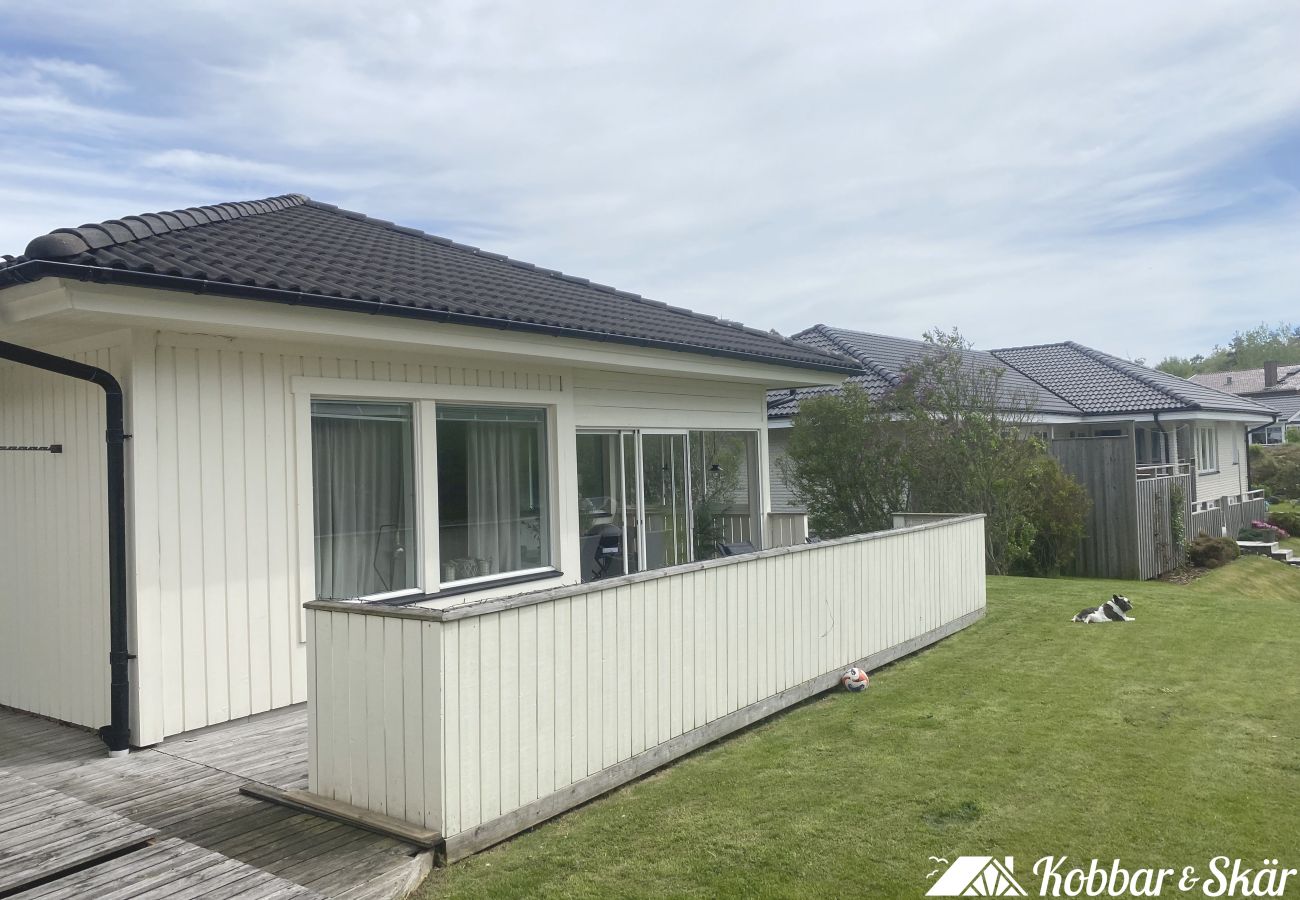 Ferienhaus in Ellös - Ferienhaus in Ellös, 300 m zum Sandstrand | SE09113