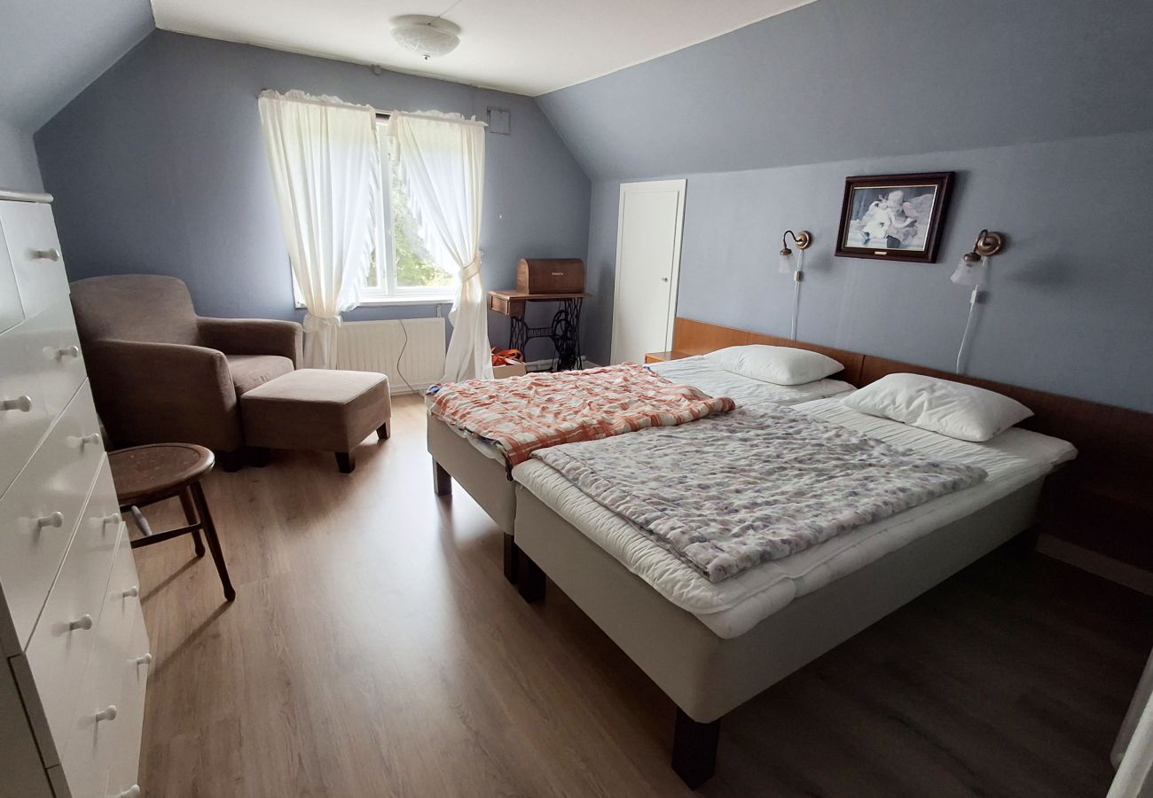 Ferienhaus in Lönsboda -  Charmantes Ferienhaus in Waldrandlage bei Tosthult | SE01078