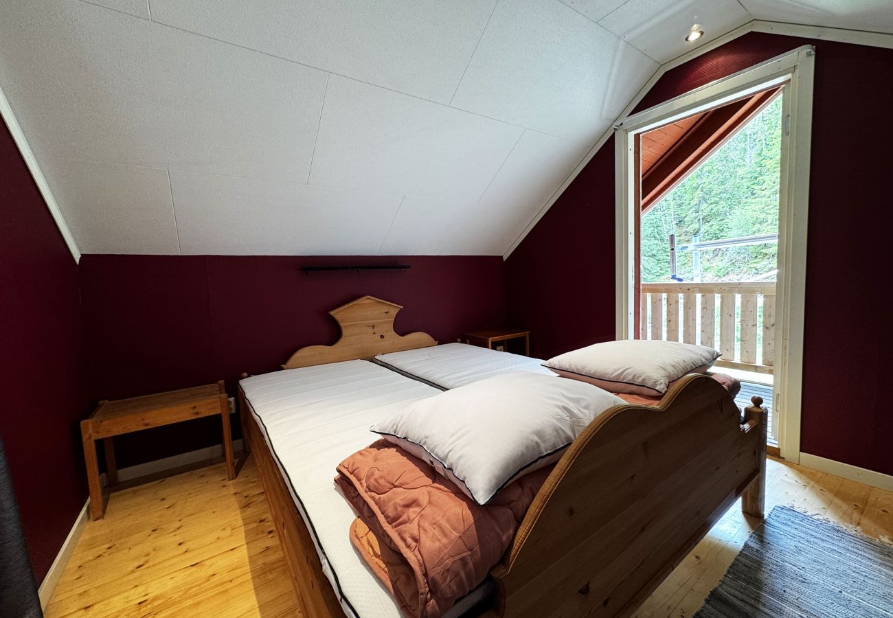 Ferienhaus in Skillingsfors - Abgeschiedene Hütte in wunderschöner Wildnis, Skillingsfors | SE18032