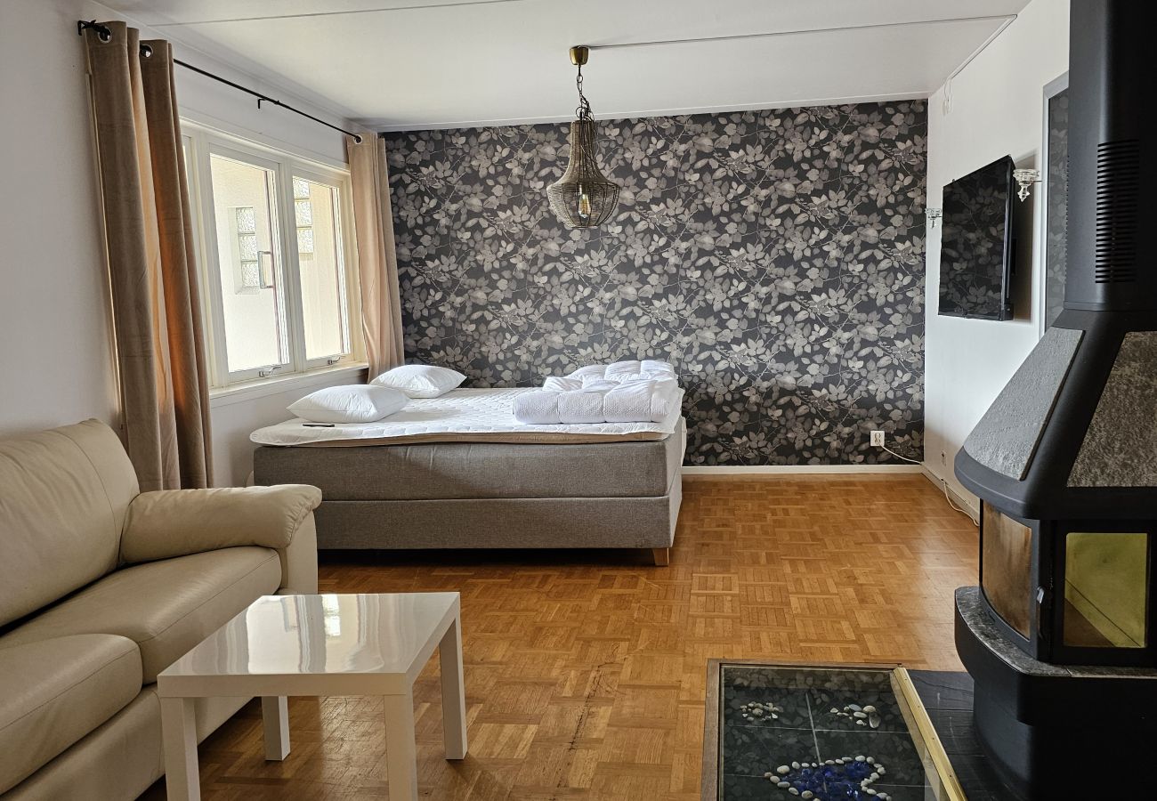 Ferienhaus in Svanesund - Großes Haus mit Sauna, Spielplatz und strandnah in Svanesund | SE09140