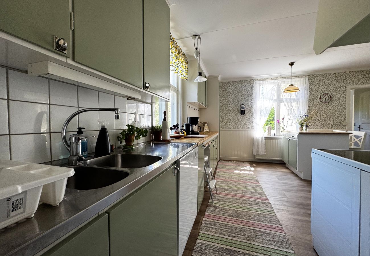 Ferienhaus in Lidköping - Charmante und geräumige Villa bei Lidköping |SE08085