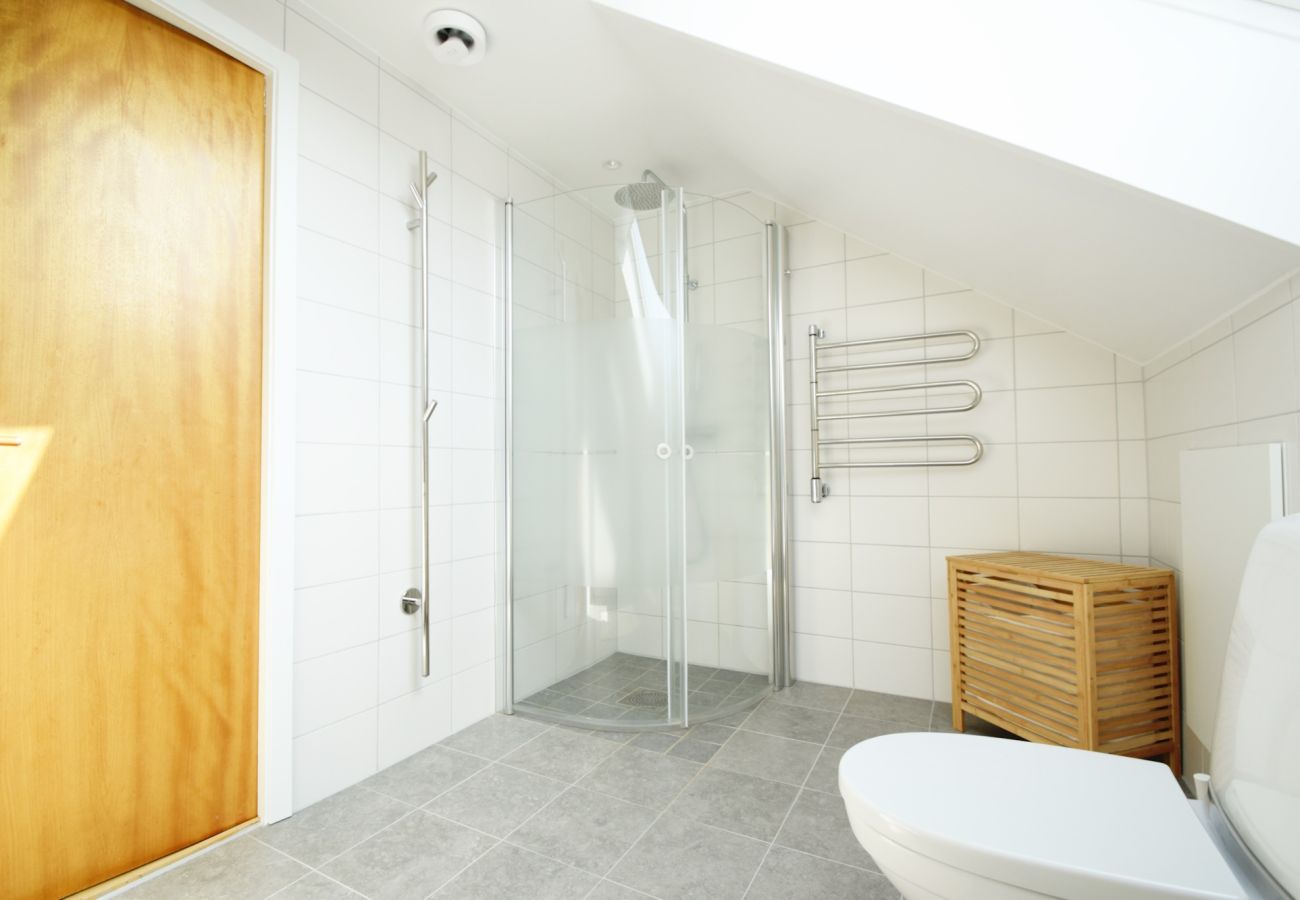 Ferienhaus in Skärhamn - Großes Haus in Meeresnähe in Skärhamn | SE09149