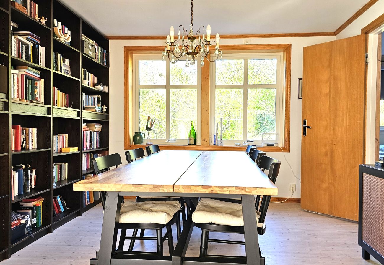 Ferienhaus in Klövedal - Familienfreundliches Haus nahe Meer & Natur in Klövedal | SE09145