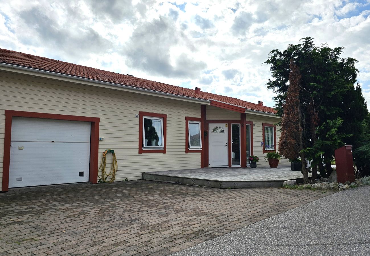 Ferienhaus in Myggenäs - Wunderschöne Villa mit Panoramablick aufs Meer | SE09144