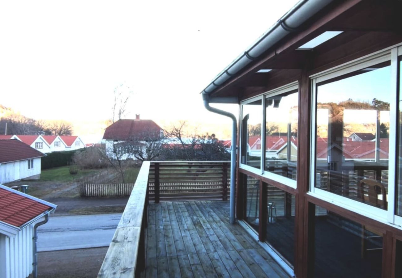 Ferienhaus in Henån - Wohnen im schönen Henån, zentral & nah am Meer | SE09155