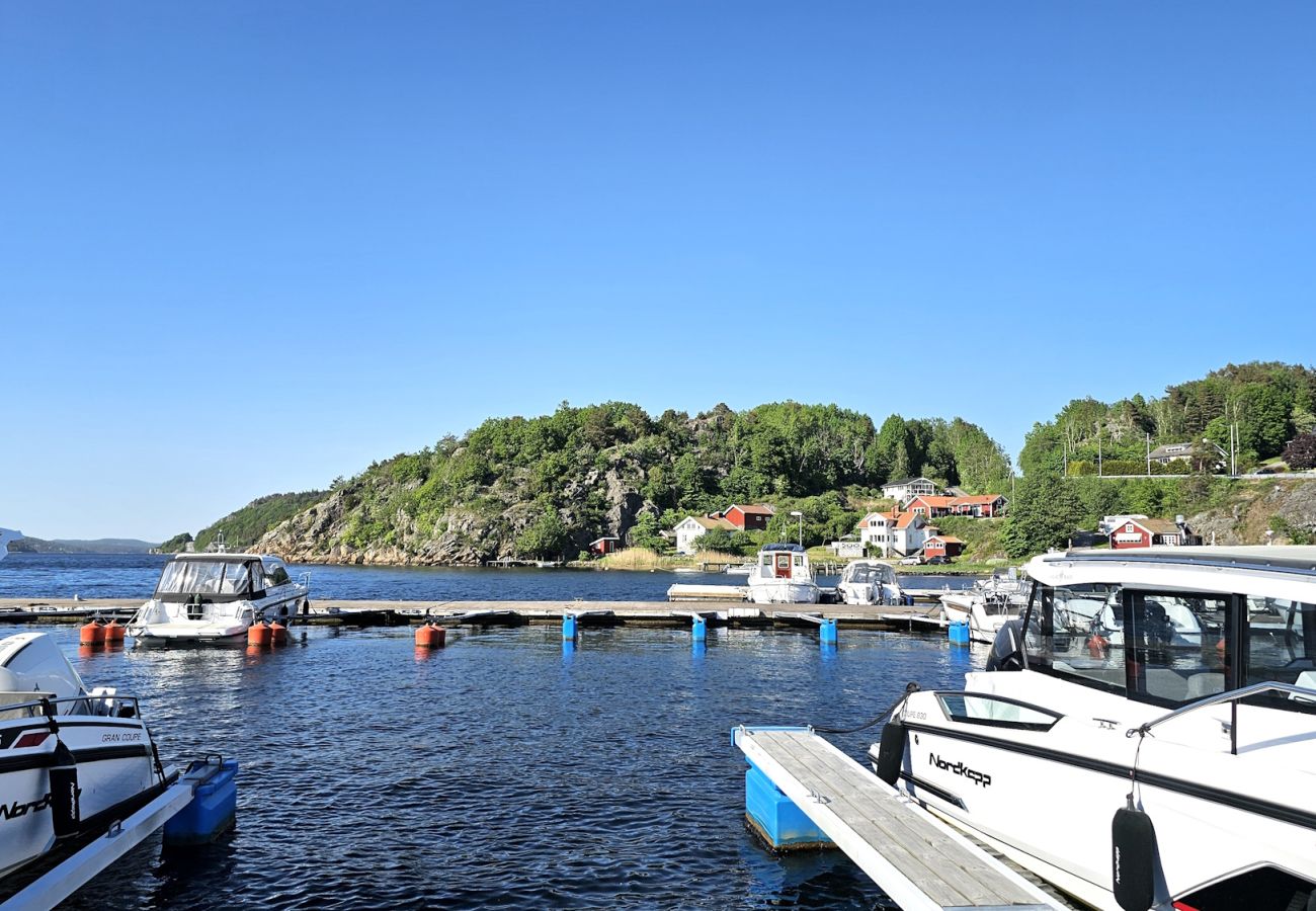 Ferienhaus in Henån - Wohnen im schönen Henån, zentral & nah am Meer | SE09155