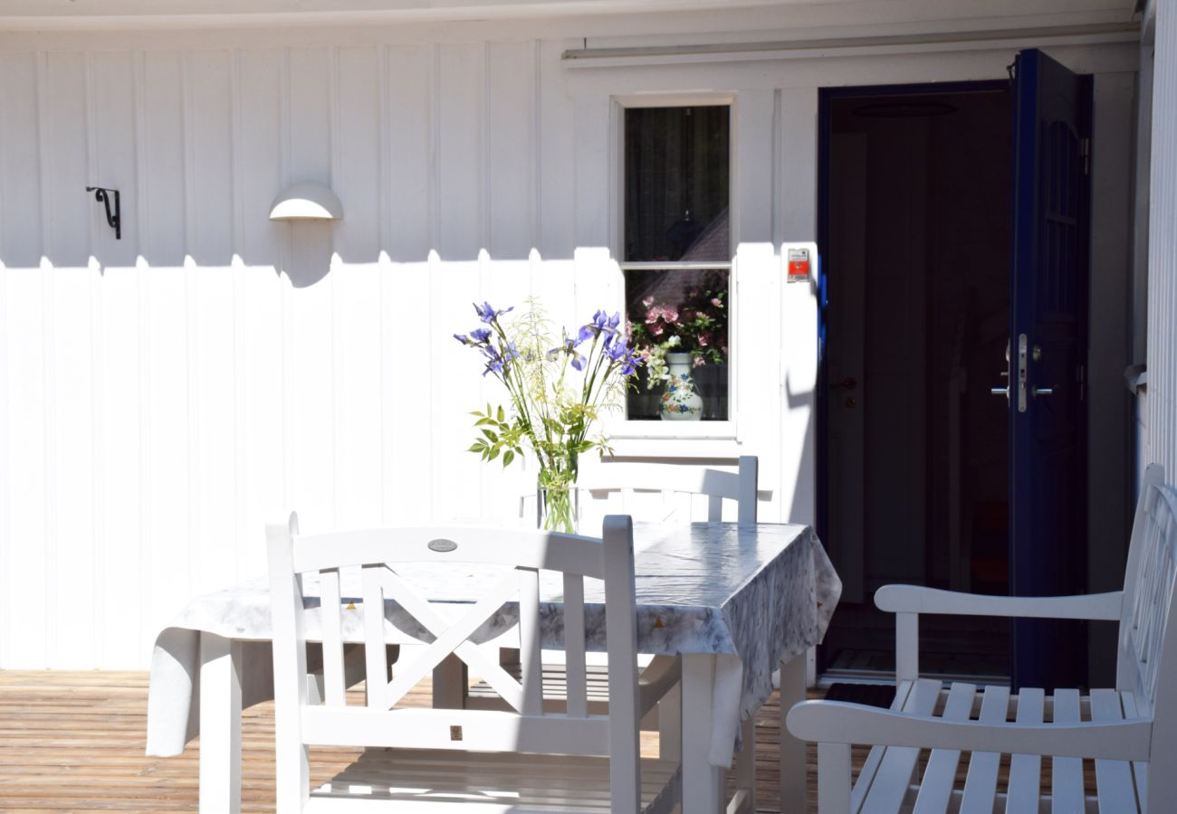 Ferienhaus in Myggenäs - Villa mit Meerblick & fußläufiger Entfernung zum Baden | SE09161