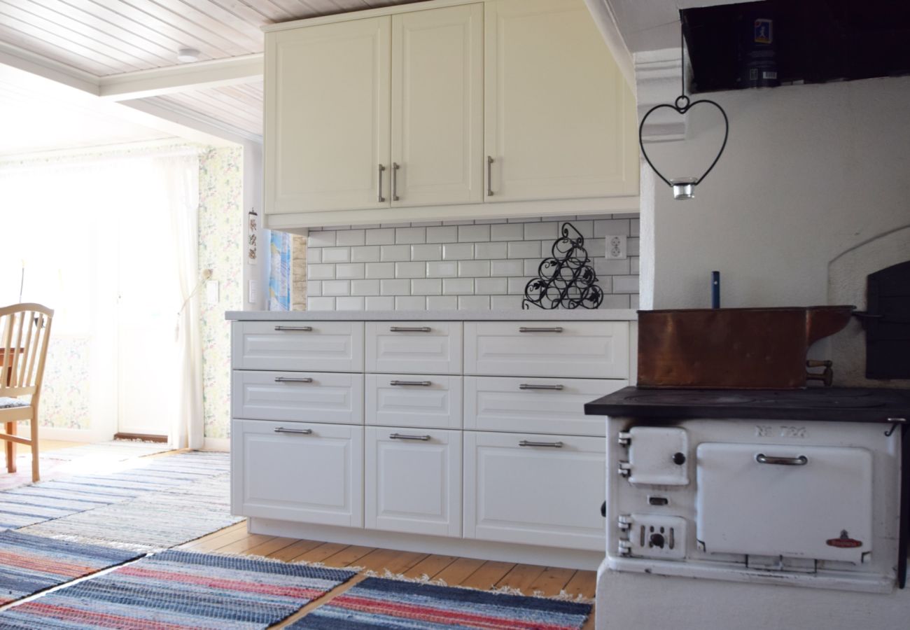 Ferienhaus in Myggenäs - Villa mit Meerblick & fußläufiger Entfernung zum Baden | SE09161