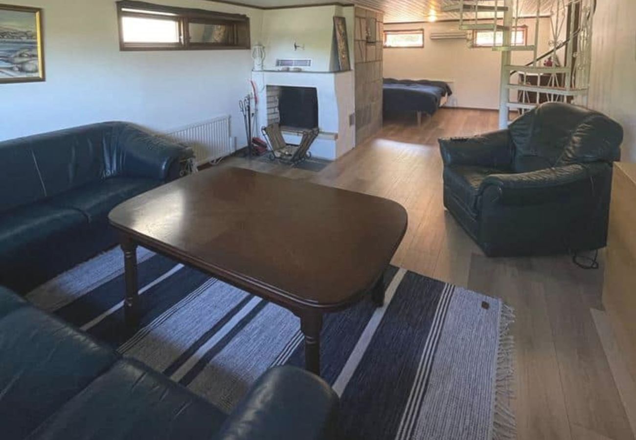 Ferienhaus in Kållekärr - Ferienhaus mit Wintergarten in Strandnähe | SE09159