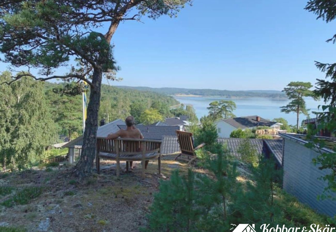 Landhaus in Varekil - Ferienhaus nahe Badestrand mit Gästehaus | SE09165