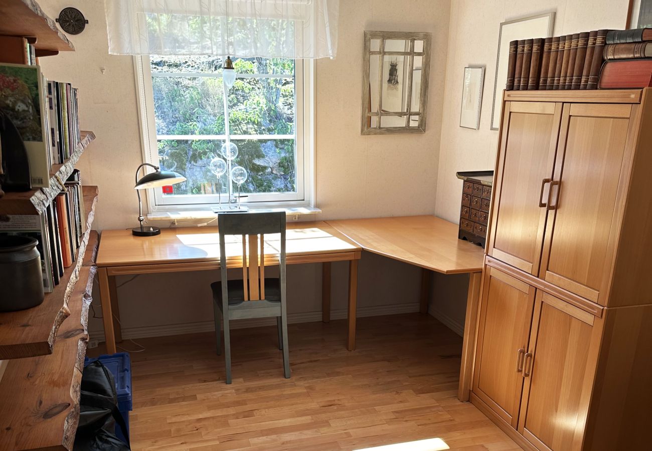 Ferienhaus in Älta - Geräumige Villa im malerischen Älta – perfekt für bis zu 8 Erwachsene |SE13080