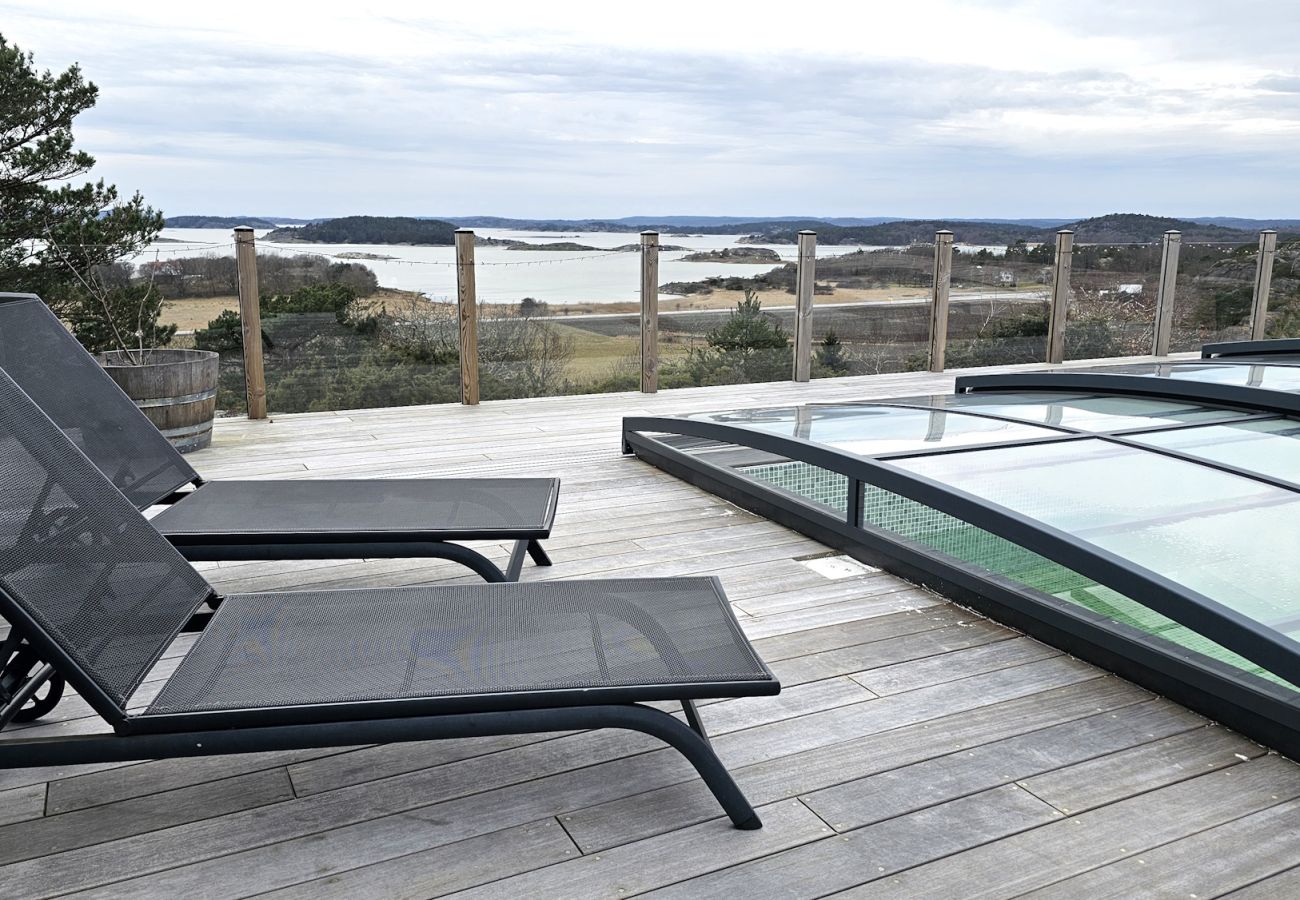 Villa in Varekil - Villa mit Pool und Meerblick auf Orust | SE09168