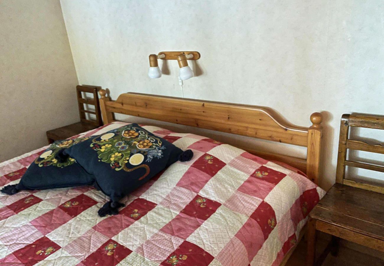 Ferienhaus in Myggenäs - Hundefreundliches Haus mit Boot & privatem Steg auf Tjörn | SE09170