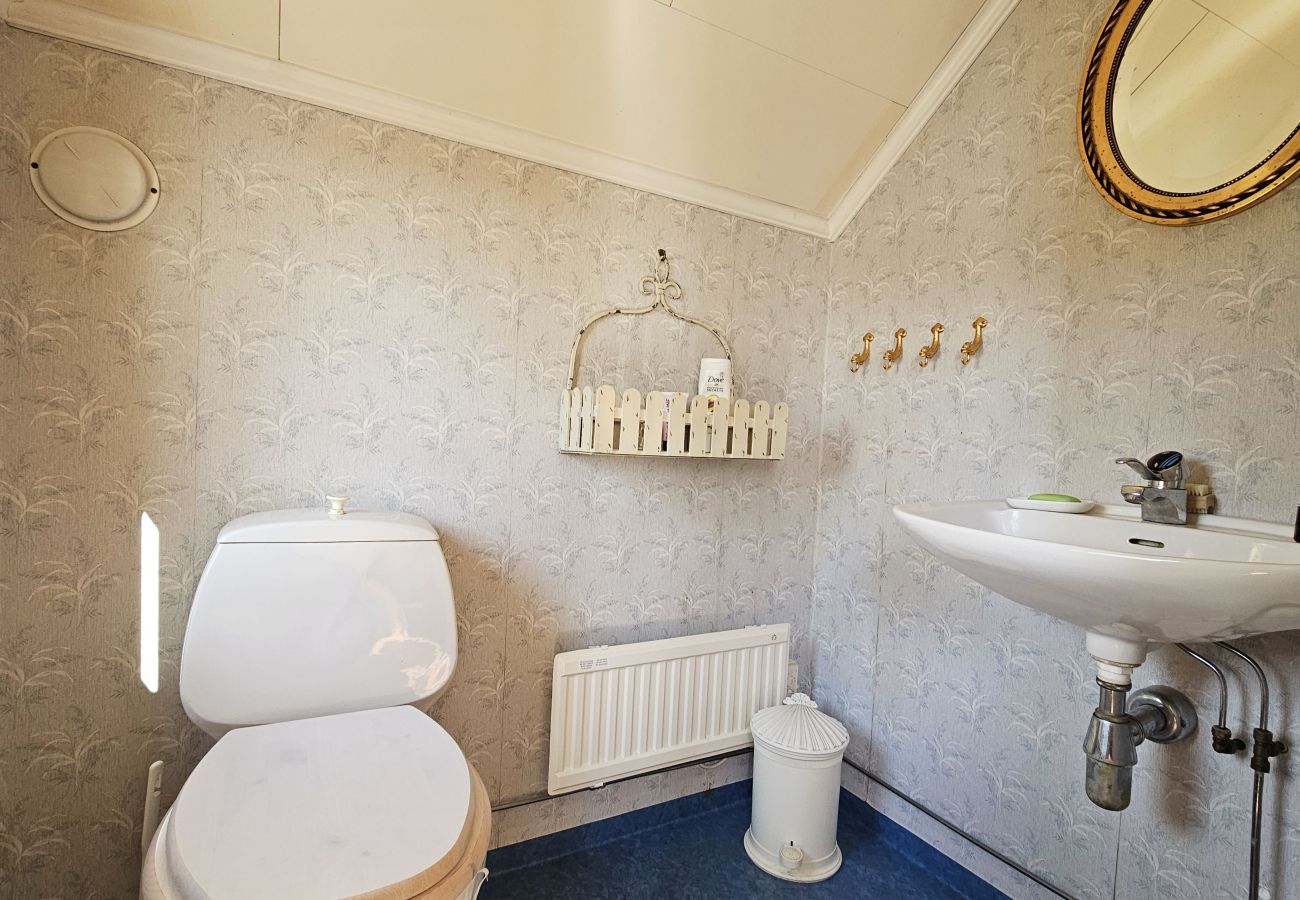 Ferienhaus in Hälleviksstrand - Villa mit Meeresgrundstück, Steg und Bootshaus in Edshult | SE09172