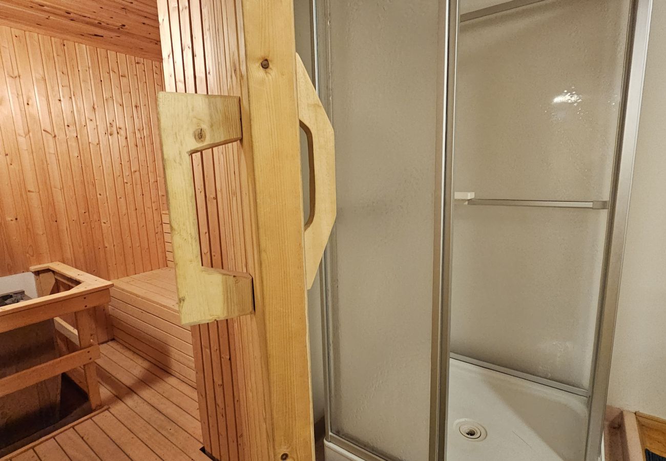 Ferienhaus in Varekil - Geräumiges Haus mit Sauna auf Orust | SE09182