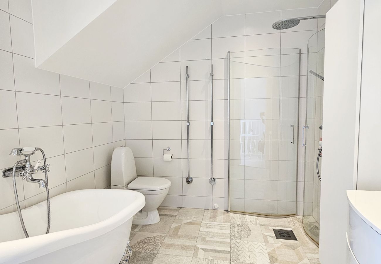 Ferienhaus in Rönnäng - Großes modernes Haus am Meer in Rönnäng | SE09177