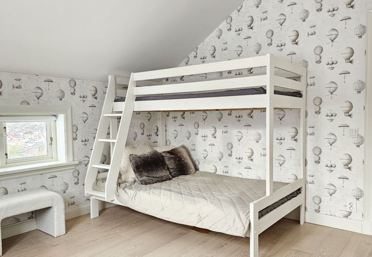 Ferienhaus in Rönnäng - Großes modernes Haus am Meer in Rönnäng | SE09177