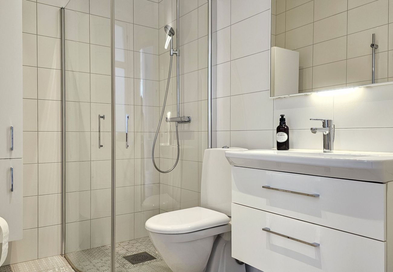 Ferienhaus in Rönnäng - Großes modernes Haus am Meer in Rönnäng | SE09177