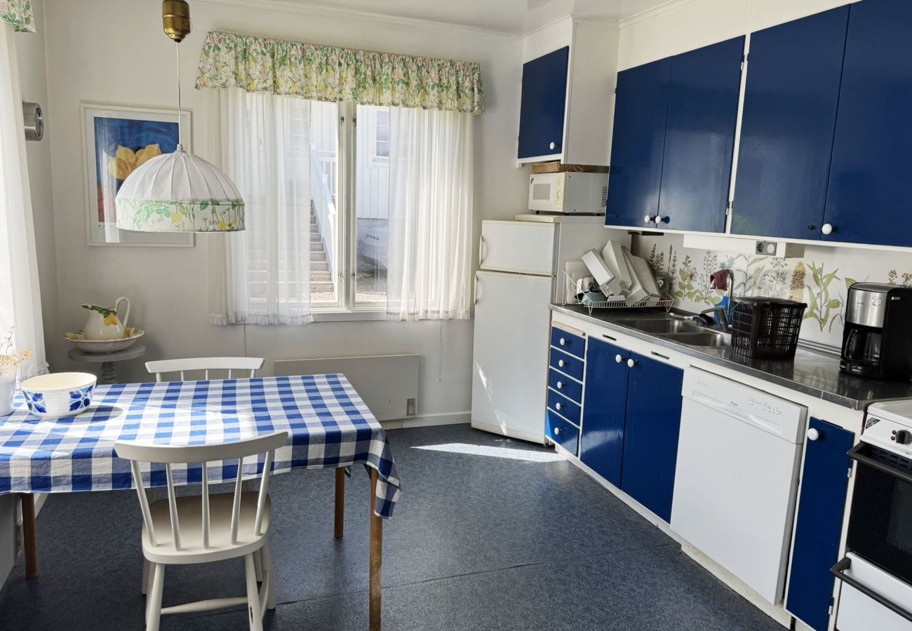 Ferienhaus in Grebbestad - Charmantes Schärenhaus in Grebbestad | SE09082