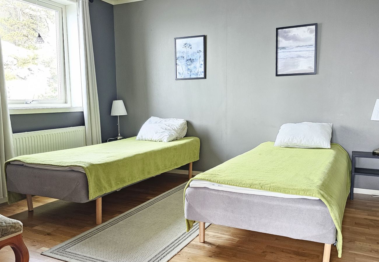 Ferienwohnung in Ellös - Strandnahe Ferienwohnungen in Ellös | SE09186