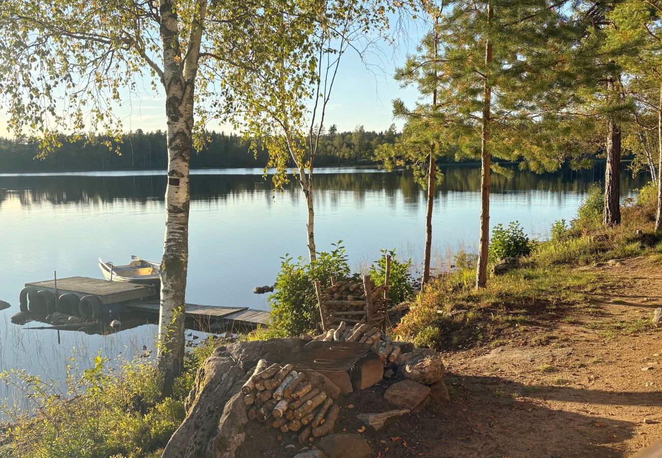 House in Gnosjö - Holiday house in Gnosjo by the lake | SE07015