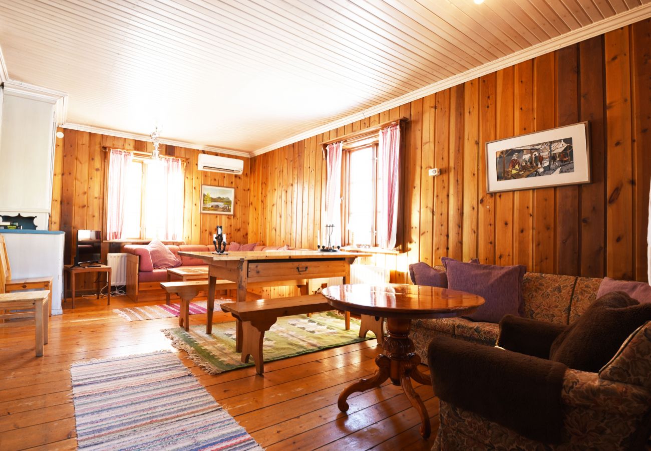 House in Lima - Idyllic log cabin close to beautiful nature, fishing and skiing