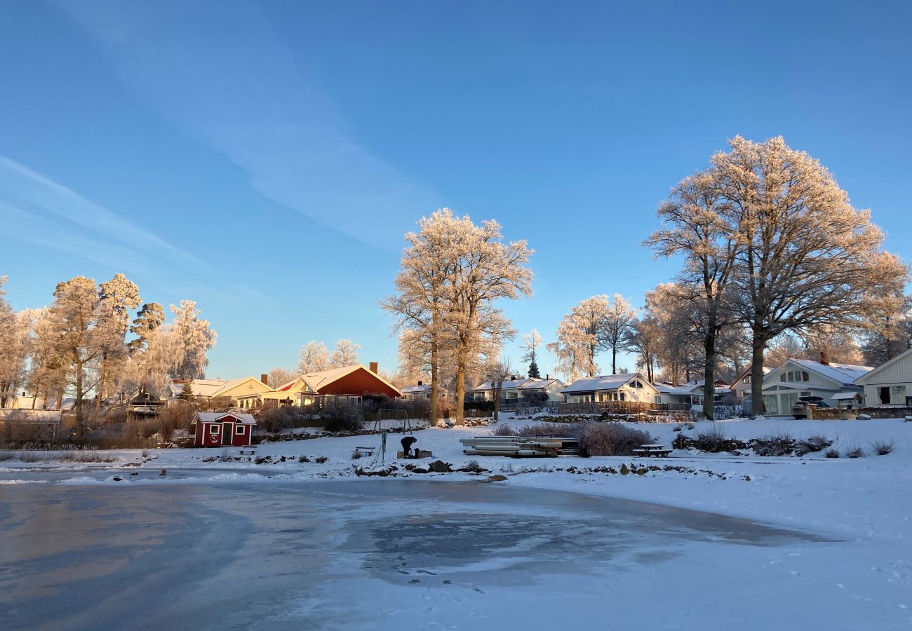 House in Ljungby - Lovely holiday home with a view of Lake Bolmen