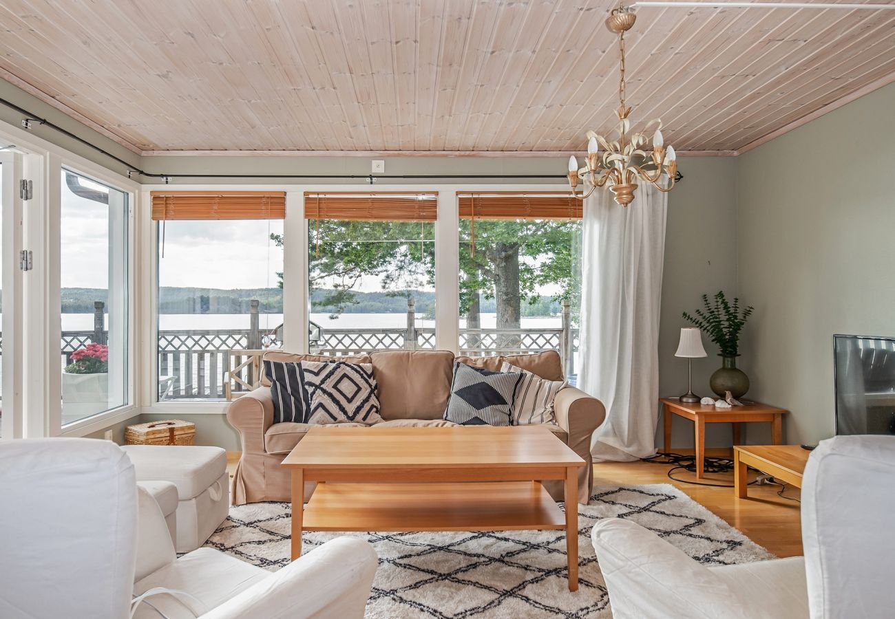 House in Ydre - Lovely holiday home with private beach access and jetty 