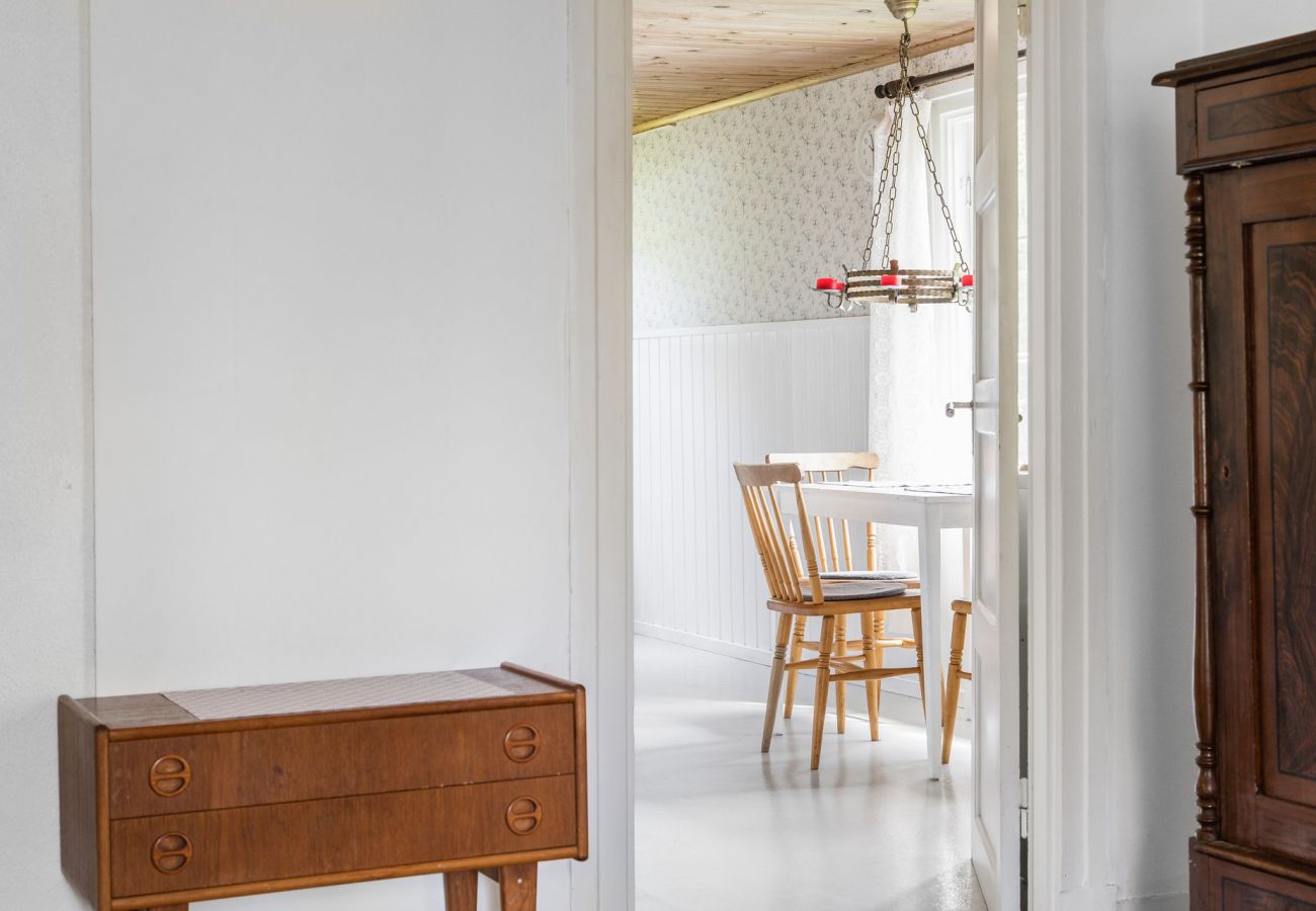 House in Ryd - Cozy cottage with 500 m to lake and rowing boat
