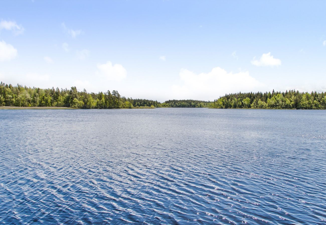 House in Ryd - Cozy cottage with 500 m to lake and rowing boat