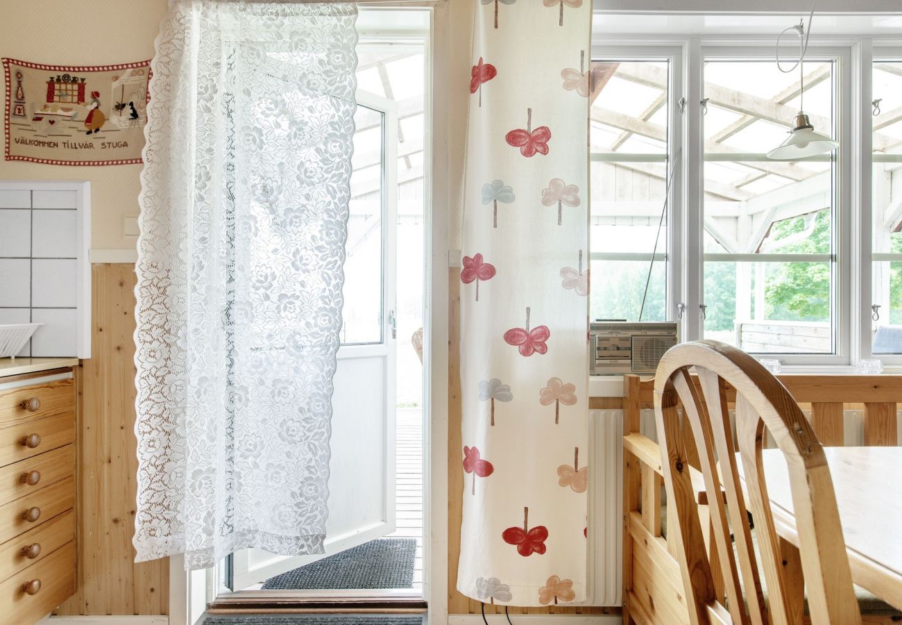 House in Vittaryd - Lovely holiday home in the village of Flattinge, 9.5 km from Lagan with a view of Flåren