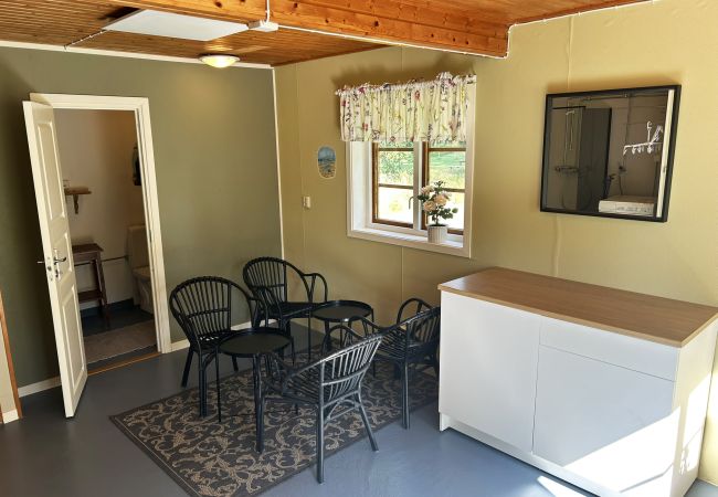 House in Mellerud - Cozy and rural holiday accommodation 150 meters from Lake Vänern | SE17003 House in Mellerud - Cozy and rural holiday accommodation 150 meters from Lake Vänern | SE17003