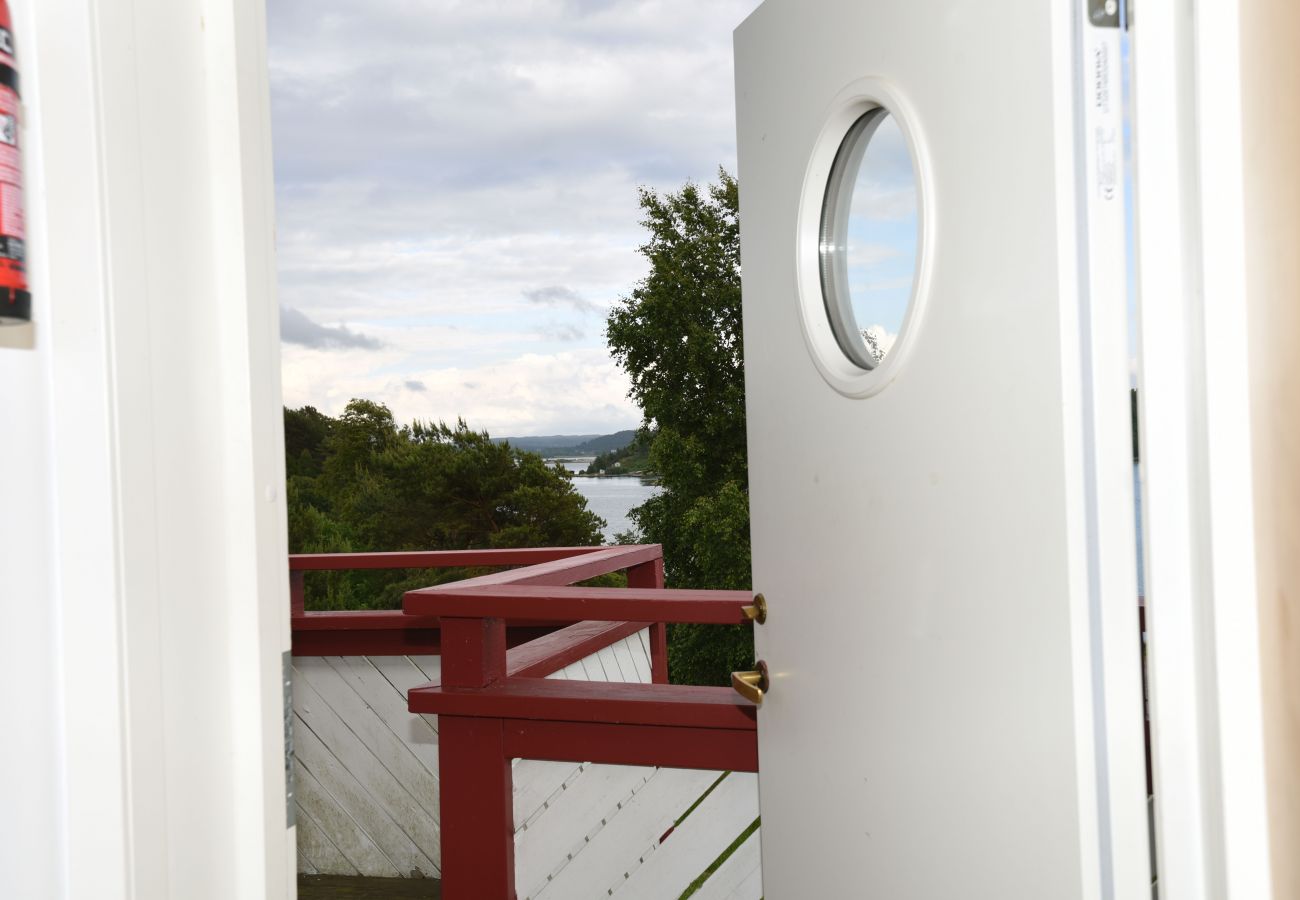 Apartment in Myggenäs - Beautifully located holiday apartment on Almön