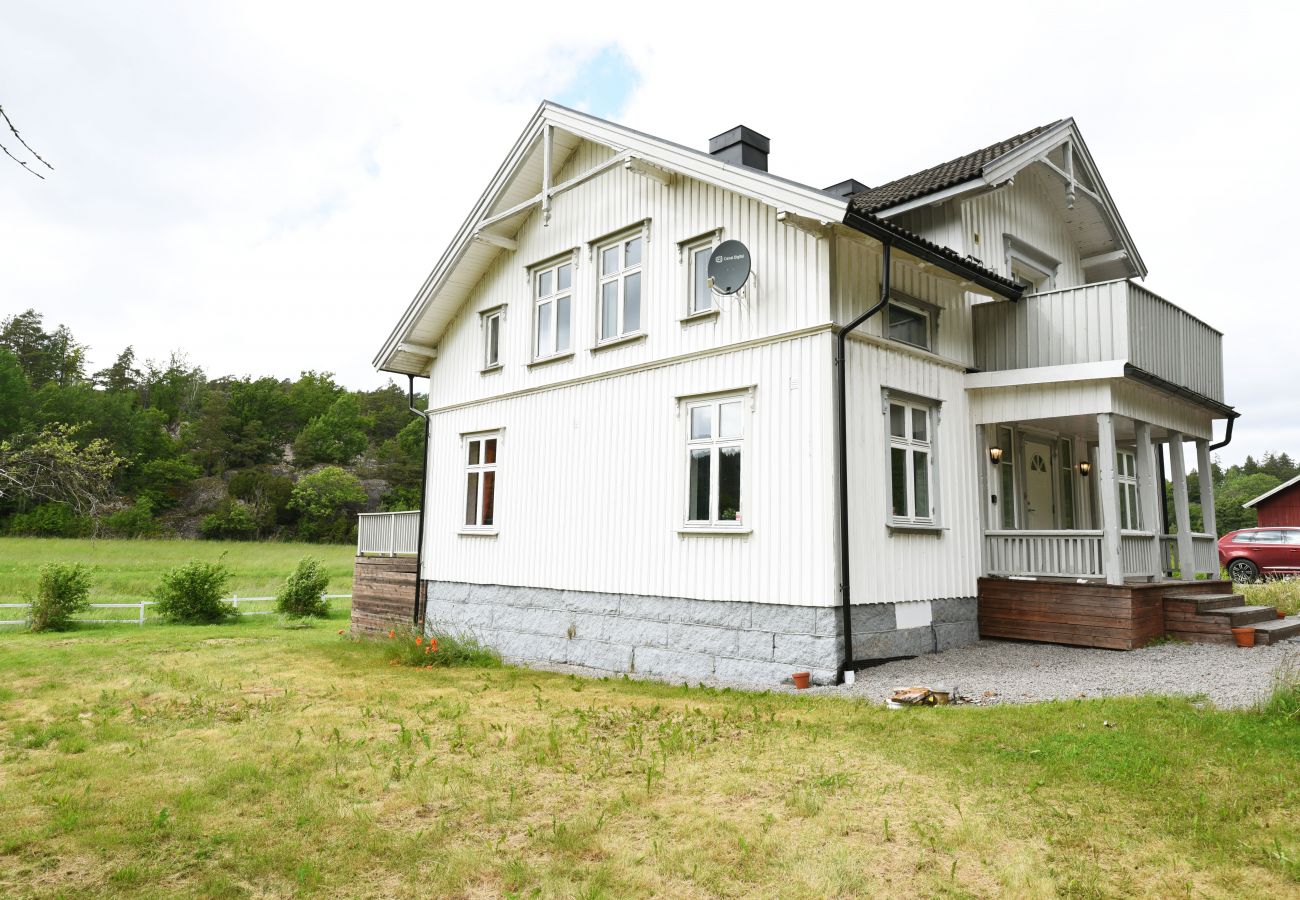House in Strömstad - Spacious holiday home in Strömstad, West coast
