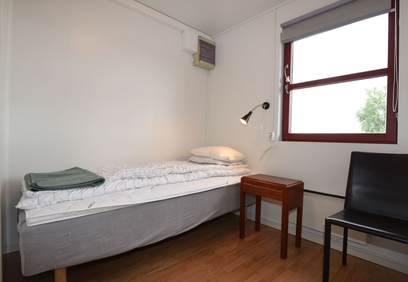 Apartment in Myggenäs - Cozy holiday apartment with a beautiful location on Almön, Tjörn