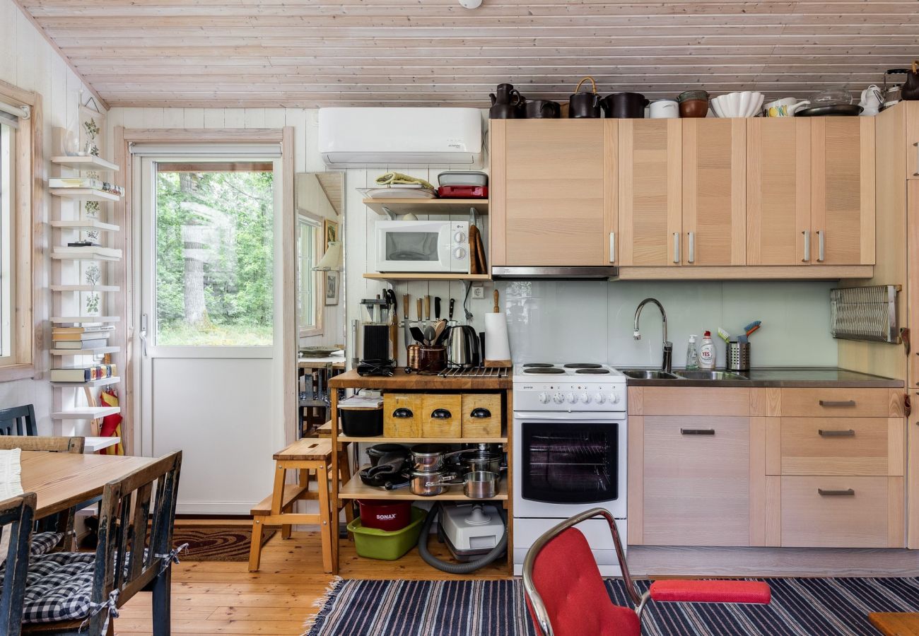 House in Bredaryd - Super cozy cottage in Sunnaryd by the lake Bolmen