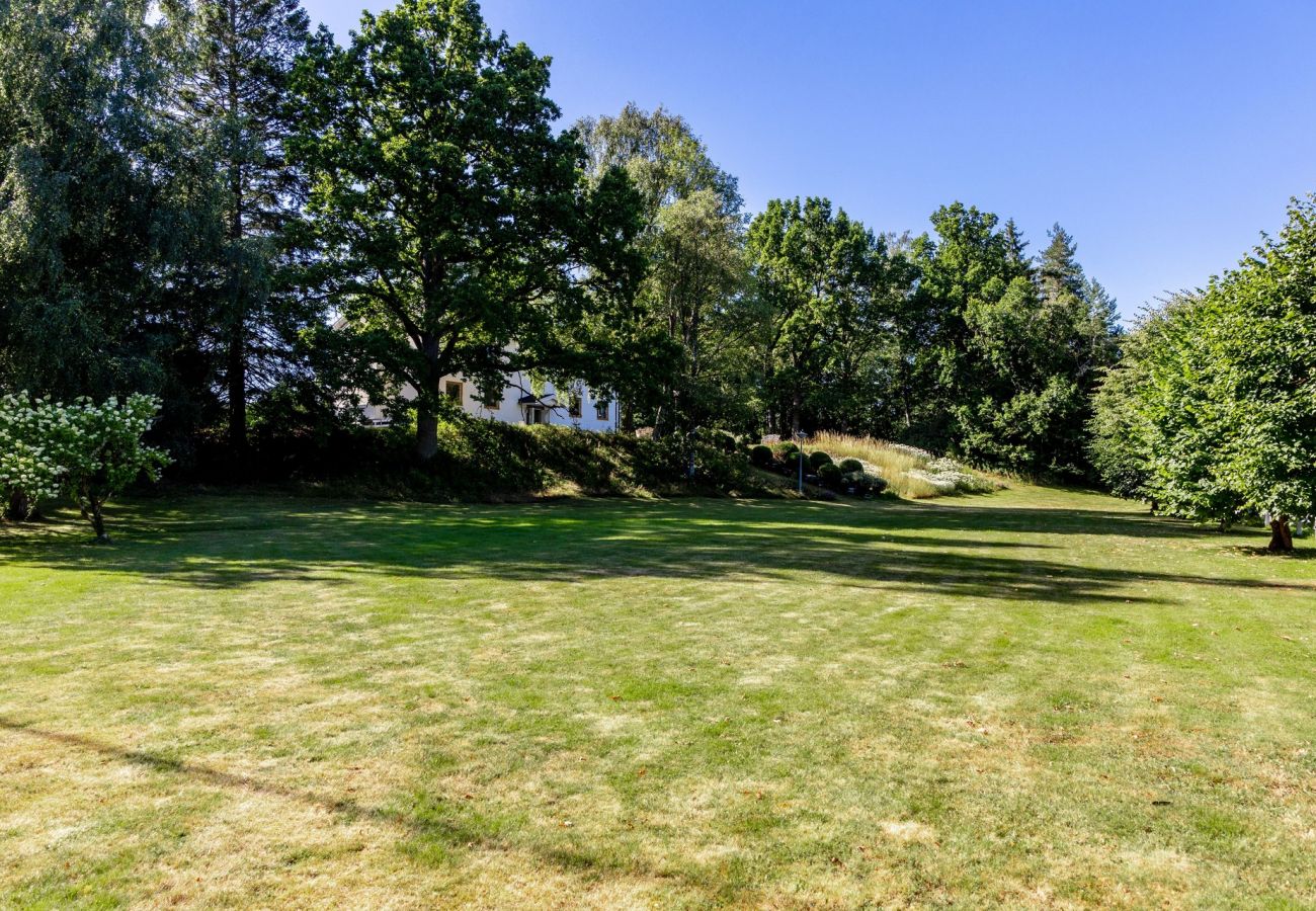 House in Rydaholm - Fantastic holiday home with a sandy beach by Lake Furen