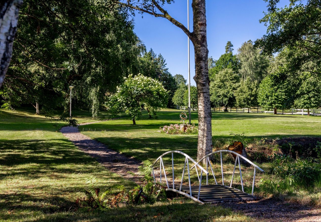 House in Rydaholm - Fantastic holiday home with a sandy beach by Lake Furen